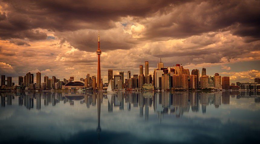 Skyline of Toronto city during sunset
