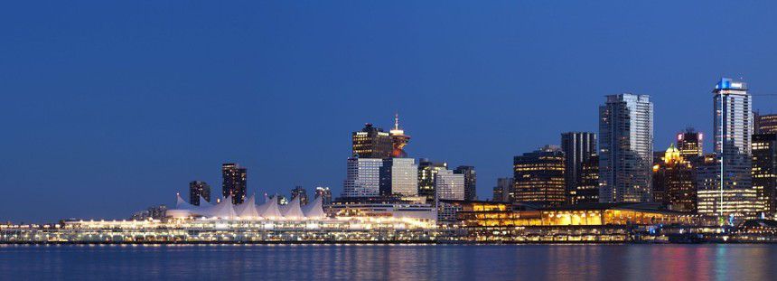 the skyline of Vancouver city at night