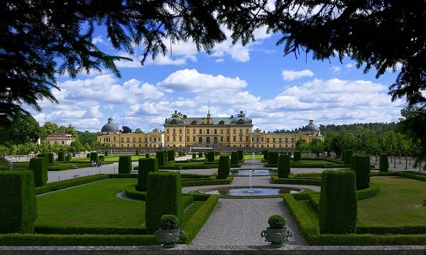 Drottningholm Palace garden