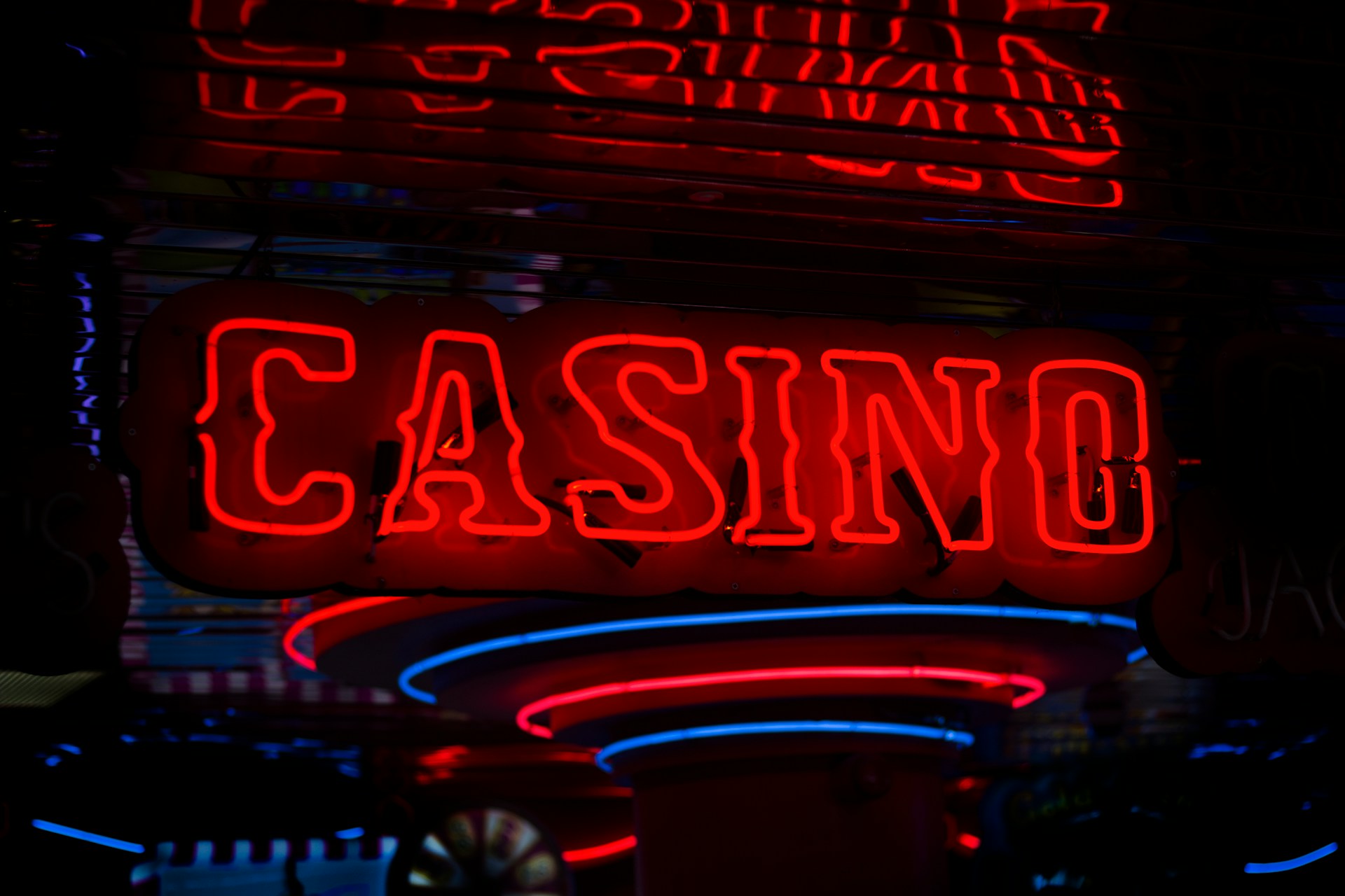 Top Causes Why You Must Play at Online Casino