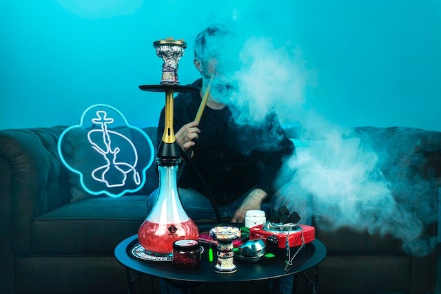 The Impact of Hookah Charcoal on Smoking Experience How High-Quality Charcoal Can Enhance Flavor and Smoke Output