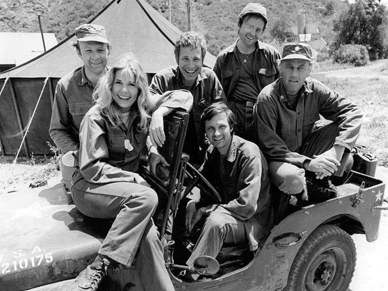 The main cast of MASH in 1974